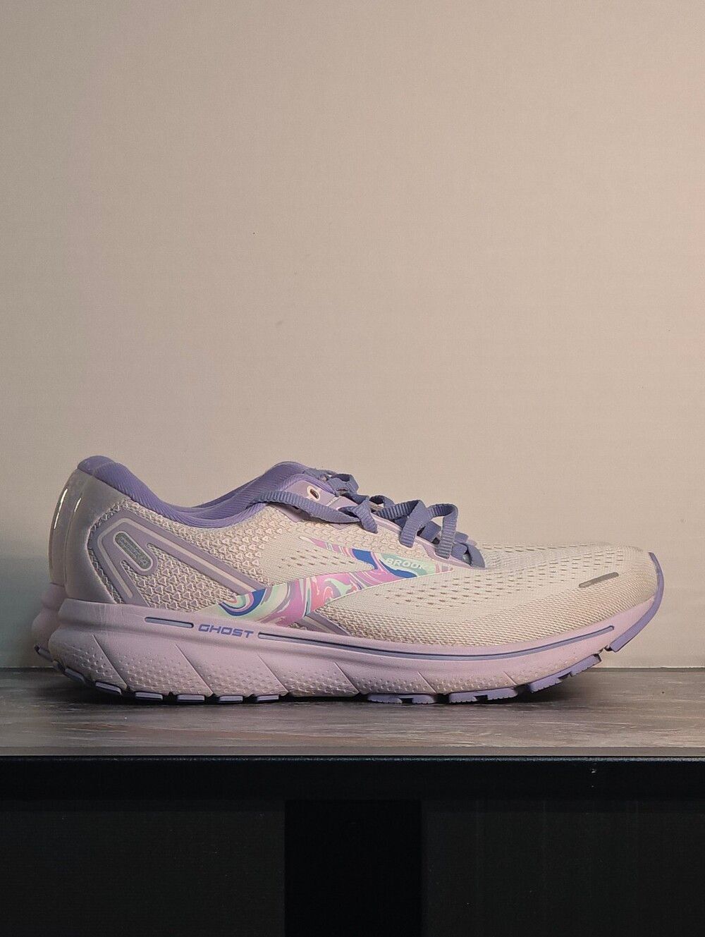 Brooks Ghost Women's Running Shoe - Pastel Lilac/White Size:  10